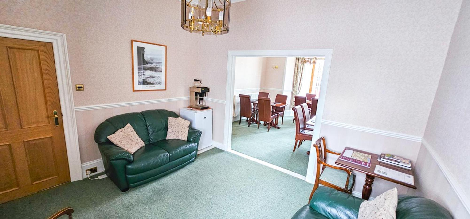 Mystayinn Abermar Guest House — Photos 2